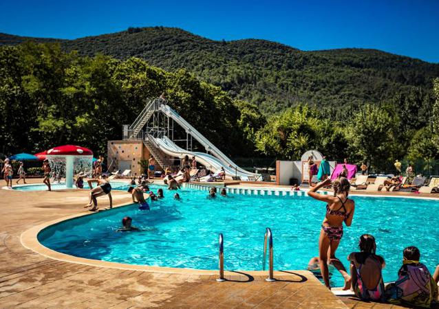 Vacances en Ardèche : Et si vous vous rendiez au camping les Plans ?
